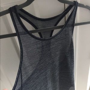 Very breezy runner Lululemon running tank